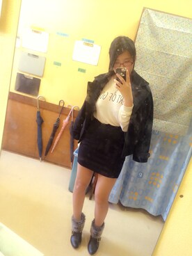 「INGNI（イング）のアイテム（Skirt、ブラック系）」を使った、めぐみるくさん（レディース・164cm）の冬コーディネート