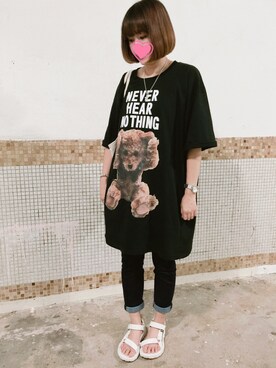 「MILKBOY（ミルクボーイ）のNEVER HEAR BEAR Tシャツ（Tシャツ/カットソー）」を使った、えんさん（レディース・158cm）の春コーディネート