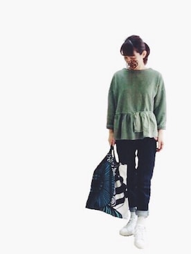 「chambre de charme（シャンブルドゥシャーム）のアイテム（スウェット）」を使った、choucoさん（レディース・151cm）の春コーディネート
