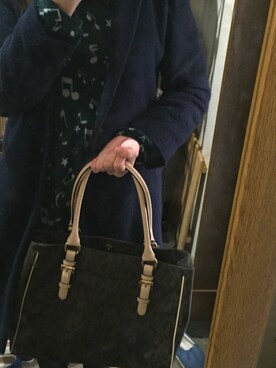 「柄物」｜「アイテム（チェスターコート）」を使った、Mamiさん（レディース・167cm）の春コーディネート
