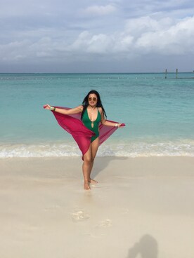 「Bahamas」｜Lianna Nguyen さん（レディース・170cm）の夏コーディネート