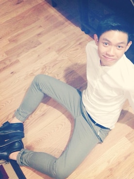 「VINCE（ヴィンス）のアイテム」を使った、Windy Hoさん（メンズ・173cm）の夏コーディネート