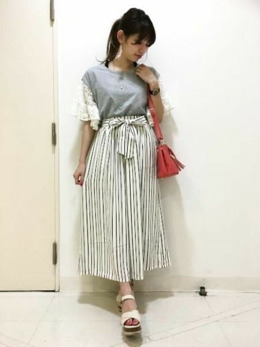 「ショルダーバッグ、バッグ、へザー、レース、原宿、Heather、サンダル、スカンツ」｜「Heatherのウエストリボンスカンツ　719581（その他パンツ、その他）」を使った、あきりんさん（レディース・163cm）の春コーディネートの1枚目の写真