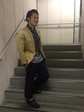 「NANO universe（ナノユニバース）のストレッチチノ2Bジャケット（テーラードジャケット、ベージュ系）」を使った、嶺山 将也さん（メンズ・171cm）の夏コーディネート