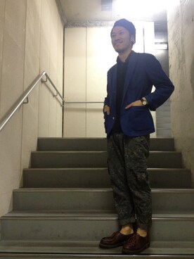 「NANO universe（ナノユニバース）のアイテム（テーラードジャケット、ブルー系）」を使った、嶺山 将也さん（メンズ・171cm）の夏コーディネート