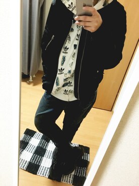 「総柄トップス」｜「アイテム（ブルゾン）」を使った、15さん（レディース・162cm）の冬コーディネート
