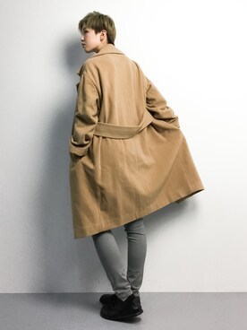 「LOUNGEDRESS（ラウンジドレス）のアイテム（その他アウター）」を使った、阿久津友里さん（レディース・165cm）の冬コーディネート