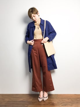 「PAR ICI（パーリッシィ）のアイテム（トレンチコート）」を使った、阿久津友里さん（レディース・165cm）の冬コーディネート