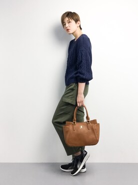 「STRAVITA（ストラヴィータ）のアイテム」を使った、阿久津友里さん（レディース・165cm）の冬コーディネート