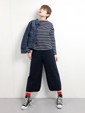 「URBAN RESEARCH ROSSO WOMEN（アーバンリサーチ　ロッソ）のアイテム（デニムジャケット）」を使った、阿久津友里さん（レディース・165cm）の冬コーディネート
