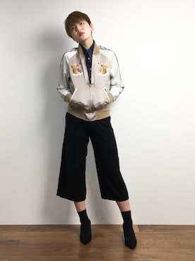「Right-on（ライトオン）のアイテム（ブルゾン）」を使った、阿久津友里さん（レディース・165cm）の冬コーディネート