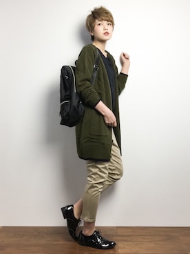 「AZUL ENCANTO（アズールエンカント）のアイテム（シャツ/ブラウス）」を使った、阿久津友里さん（レディース・165cm）の冬コーディネート