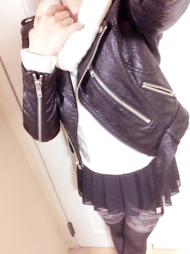 「EGOIST（エゴイスト）のアイテム（スカート）」を使った、ひよりさん（レディース・156cm）の秋コーディネート