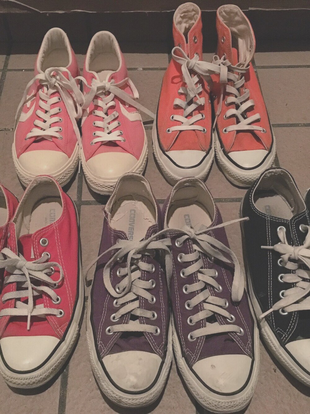 「スニーカー」｜「CONVERSEのCONVERSE ALL STAR Sneakers（スニーカー、パープル系）」を使った、rina nozawaさん（レディース・163cm）の春コーディネートの1枚目の写真