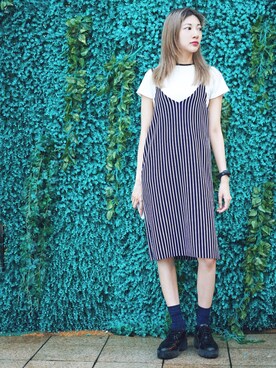 「MONKI（モンキ）のアイテム（シューズ）」を使った、Chaelia さん（レディース・165cm）の秋コーディネート