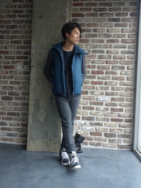 「KAZUYUKI KUMAGAI　KD42-050　タイプライターレザータ加工ダウンベスト」｜ONEPAIRさん（メンズ・173cm）の夏コーディネート