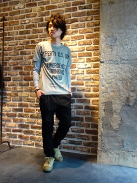 「N.HOOLYWOOD（N.ハリウッド）のアイテム（Tシャツ/カットソー）」を使った、ONEPAIRさん（メンズ・173cm）の春コーディネート