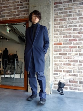 「N.HOOLYWOOD（N.ハリウッド）のアイテム（チェスターコート）」を使った、ONEPAIRさん（メンズ・173cm）の秋コーディネート