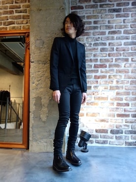 「N.HOOLYWOOD（N.ハリウッド）のアイテム（Tシャツ/カットソー）」を使った、ONEPAIRさん（メンズ・173cm）の冬コーディネート
