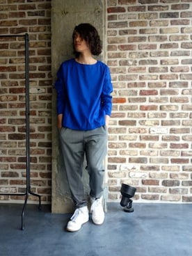 「N.HOOLYWOOD（N.ハリウッド）のアイテム（スニーカー）」を使った、ONEPAIRさん（メンズ・173cm）の冬コーディネート