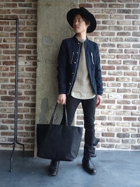 「nonnative（ノンネイティブ）のアイテム（ミリタリージャケット）」を使った、ONEPAIRさん（メンズ・173cm）の春コーディネート