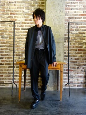 「JOHN LAWRENCE SULLIVAN（ジョンローレンスサリバン）のアイテム（スラックス）」を使った、ONEPAIRさん（メンズ・173cm）の春コーディネート