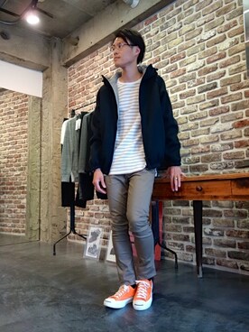 「nonnative（ノンネイティブ）のアイテム（Tシャツ/カットソー）」を使った、ONEPAIRさん（メンズ・173cm）の秋コーディネート