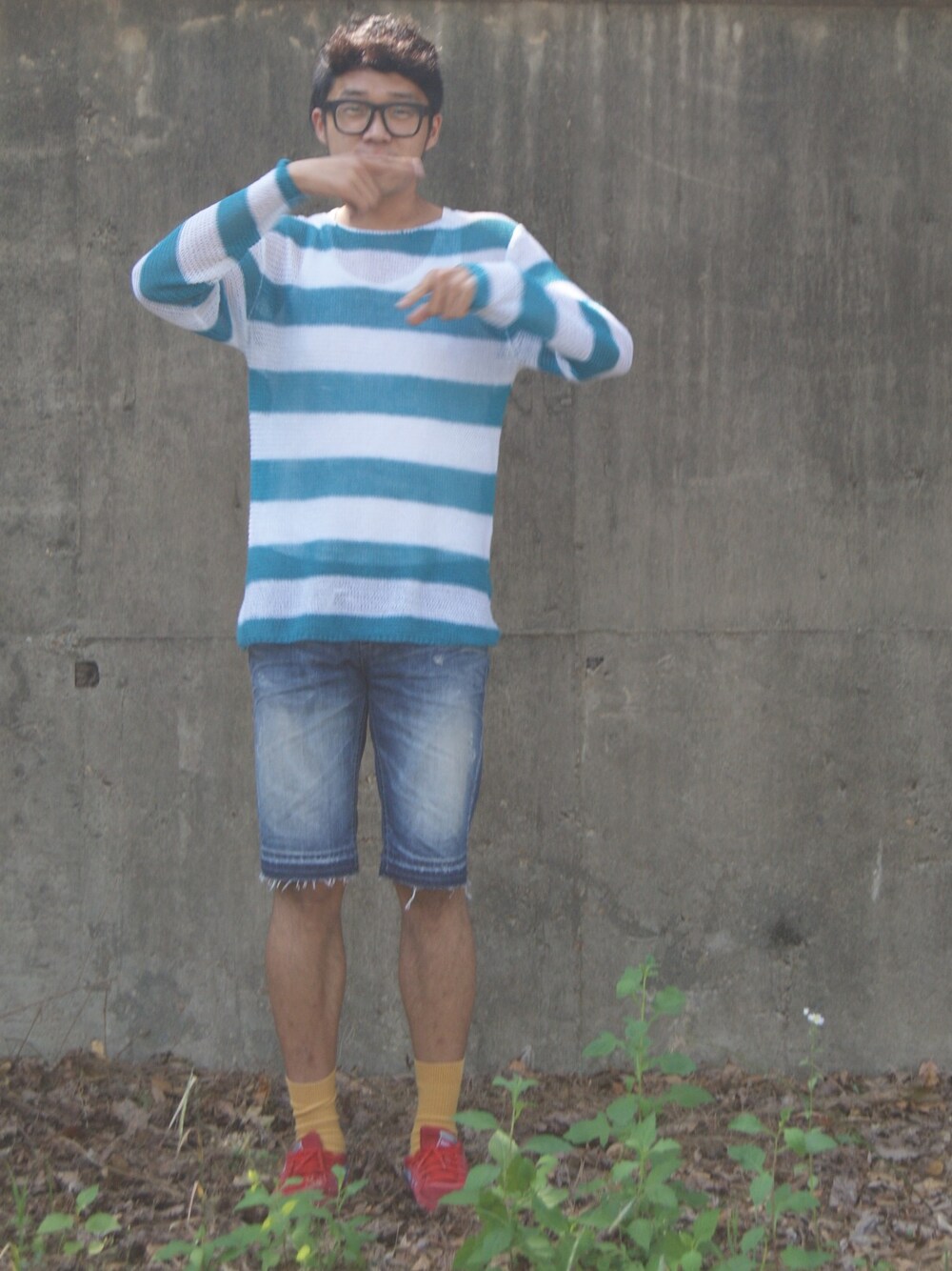「BUCKAROO MANUFACTURING CO.のBUCKAROO DENIM（デニムパンツ、その他）」を使った、HOJUNさん（メンズ・183cm）の夏コーディネートの1枚目の写真