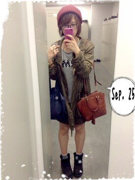 「LOWRYS FARM（ローリーズファーム）のアイテム（Tシャツ/カットソー、グレー系）」を使った、Ginnyさん（レディース・162cm）の秋コーディネート