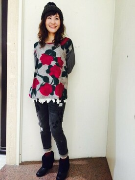 「フラワープリント」｜「アイテム（ニットキャップ/ビーニー）」を使った、omikaさん（レディース・169cm）の秋コーディネート