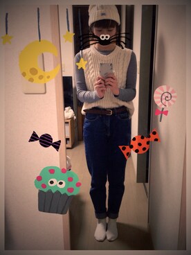 「PETIT BATEAU（プチバトー）のアイテム（Tシャツ/カットソー、ブルー系）」を使った、mikaさん（レディース・159cm）の秋コーディネート