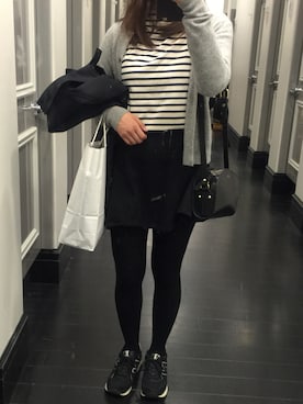 「American Apparel（アメリカンアパレル）のアイテム（スカート、ブラック系）」を使った、mikaさん（レディース・159cm）の冬コーディネート