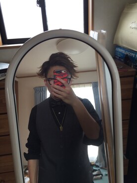 「アイテム（スーツベスト、グレー系）」を使った、坂さまさん（メンズ・163cm）の夏コーディネート