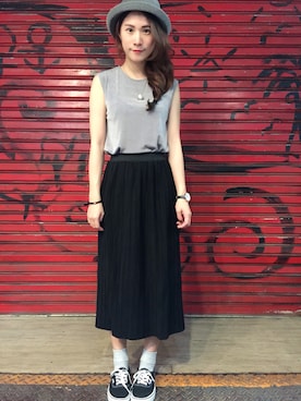 「ESPRIT（エスプリ）のアイテム（腕時計）」を使った、Lauraさん（レディース・155cm）の春コーディネート