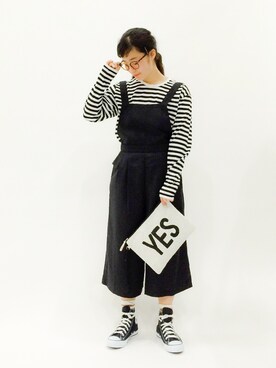 「ビーズバッグ」｜「アイテム（オールインワン・サロペット）」を使った、クボヤさん（レディース・157cm）の春コーディネート