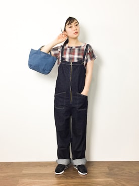 「Johnbull Private labo（ジョンブルプライベートラボ）のアイテム（サロペット/オーバーオール）」を使った、クボヤさん（レディース・157cm）の夏コーディネート