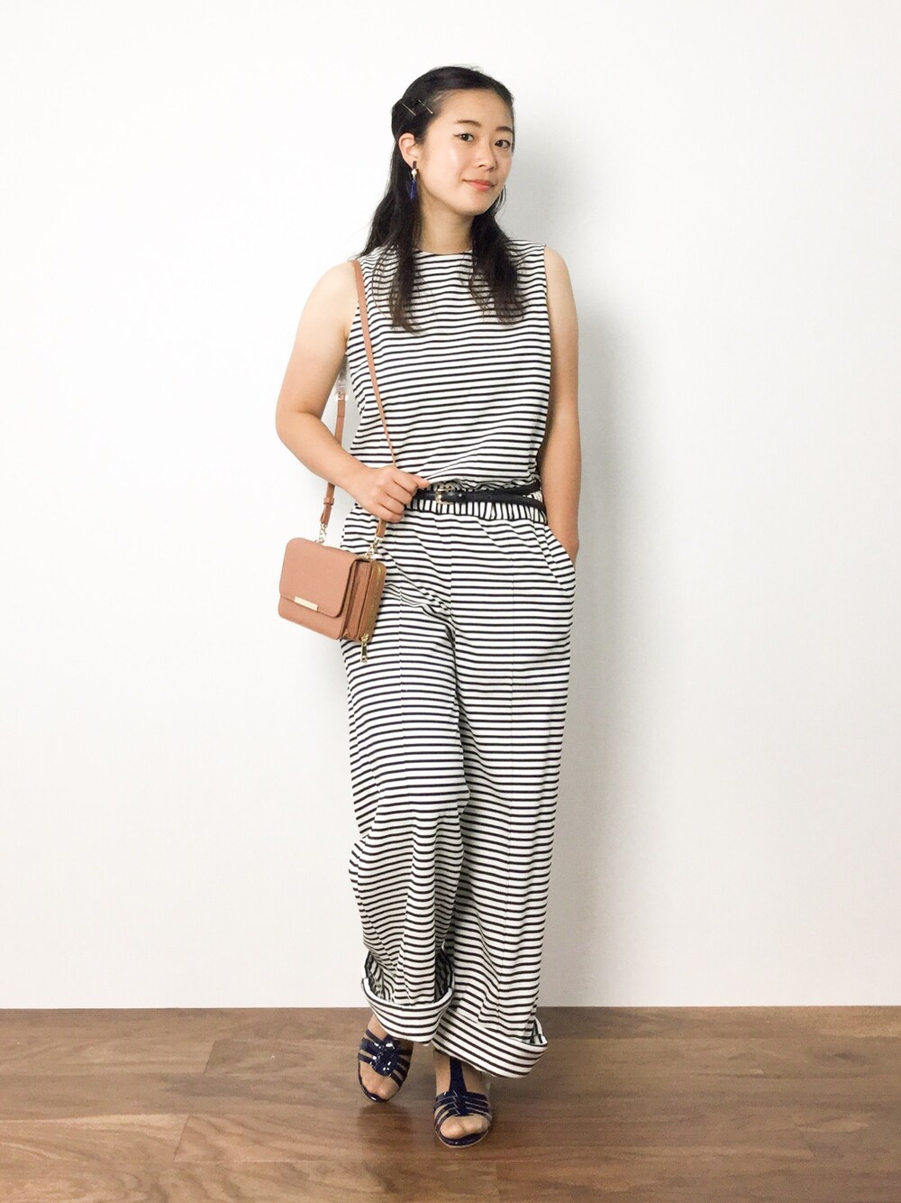 「ボーダー、オールインワン、旅行、リゾートスタイル、Tストラップパンプス、ZOZO夏セール2015」｜「Mila Owenのカットソーノースリーブオールインワン（つなぎ/オールインワン、その他）」を使った、クボヤさん（レディース・157cm）の夏コーディネートの1枚目の写真