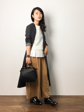 「ノースリーブニット」｜「アイテム（その他アウター）」を使った、クボヤさん（レディース・157cm）の秋コーディネート