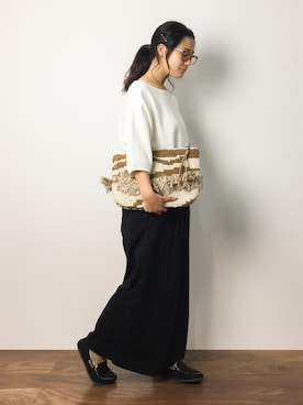 「ゆったりシルエット」｜「アイテム（モカシン/デッキシューズ）」を使った、クボヤさん（レディース・157cm）の秋コーディネート