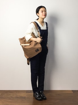 「OLIVE des OLIVE（オリーブデオリーブ）のアイテム（オールインワン・サロペット）」を使った、クボヤさん（レディース・157cm）の秋コーディネート