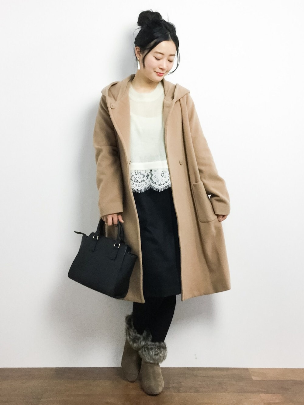 「SLOBE IENAのモヘヤニードルパンチプルオーバー◆（ニット/セーター、ホワイト系）」を使った、クボヤさん（レディース・157cm）の冬コーディネートの1枚目の写真