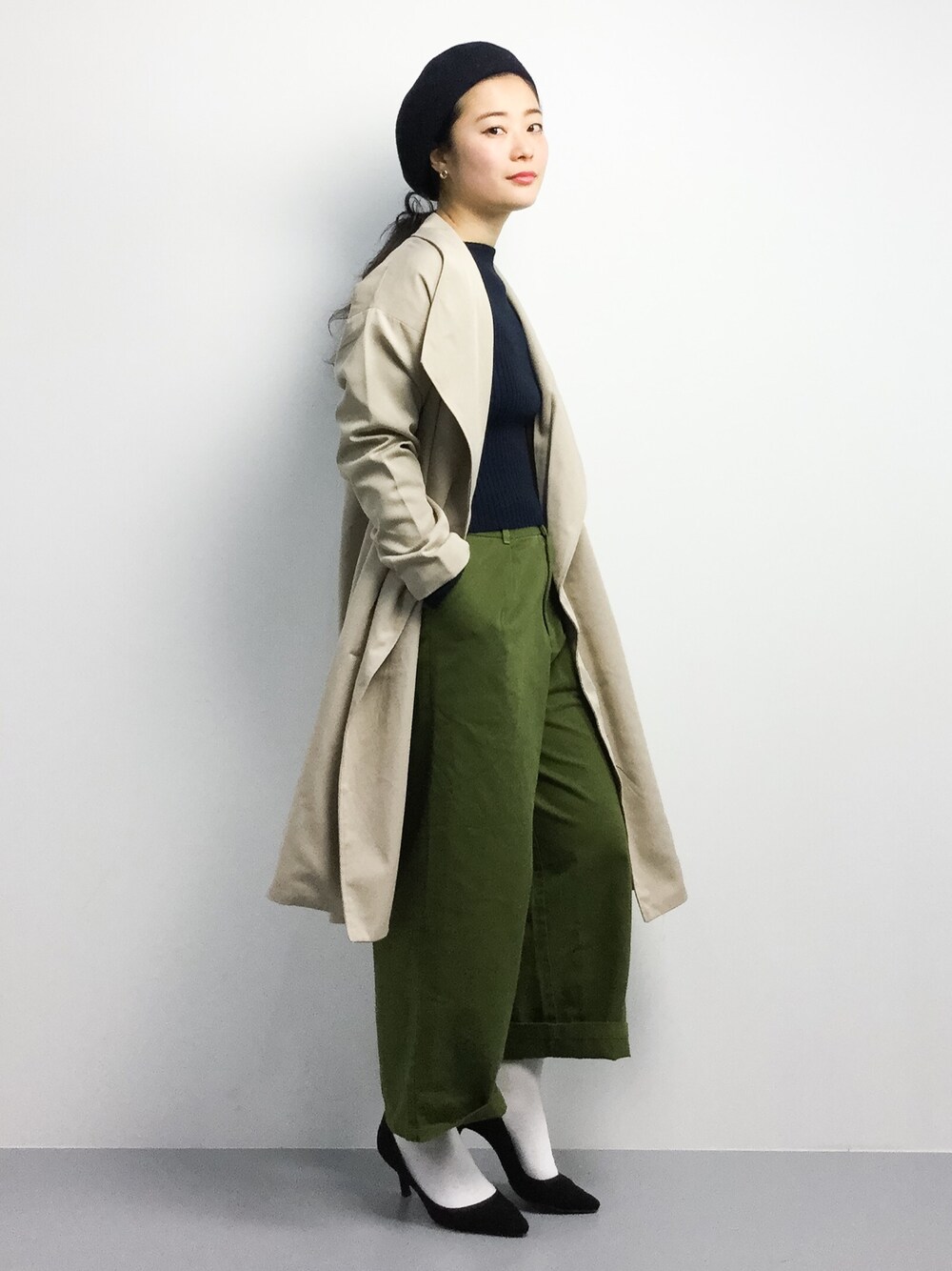 「MULLERの【ＶｉＶｉ4月号掲載商品】リブボートネックニット（Tシャツ/カットソー、ブルー系）」を使った、クボヤさん（レディース・157cm）の冬コーディネートの1枚目の写真