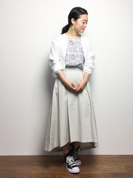 「花柄トップス」｜「アイテム（ブルゾン）」を使った、クボヤさん（レディース・157cm）の春コーディネート