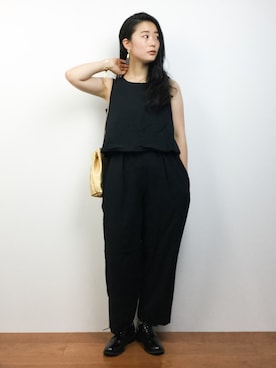 「e.r.g*（イーアールジー）のアイテム（パンツ）」を使った、クボヤさん（レディース・157cm）の夏コーディネート