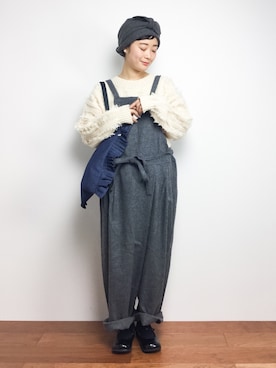 「かぐれ（カグレ）のアイテム（サロペット/オーバーオール）」を使った、クボヤさん（レディース・157cm）の秋コーディネート