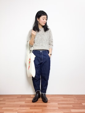 「ゆるカジ」｜「アイテム（レインシューズ）」を使った、クボヤさん（レディース・157cm）の秋コーディネート