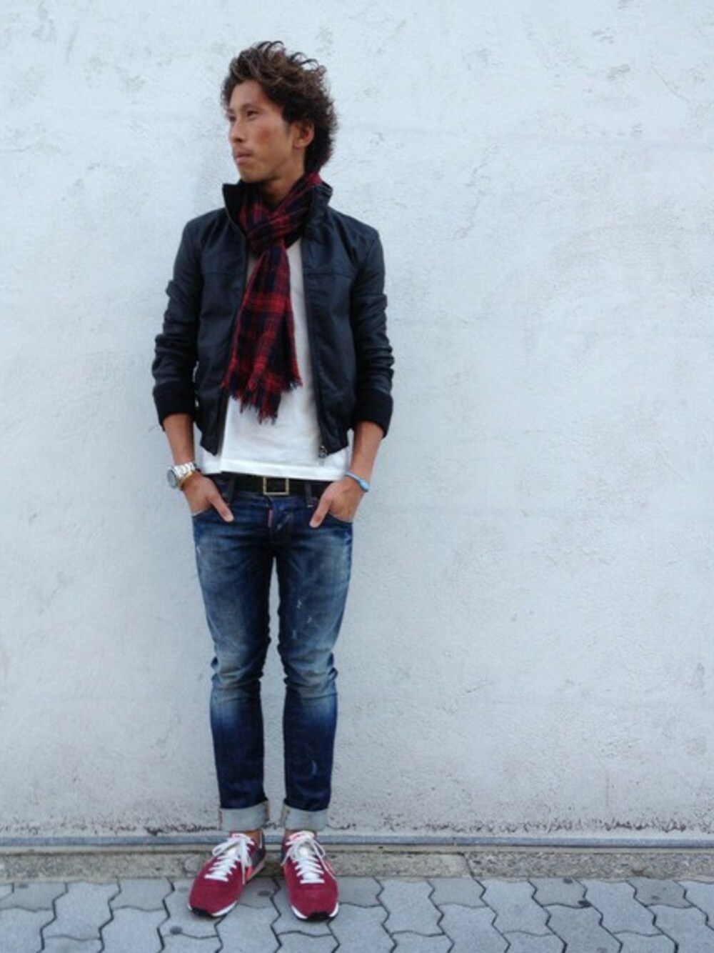 「ライダース、WE」｜「L.H.PのLHP/エルエイチピー/TASS STANDARD/タススタンダード/LHP別注STAND SINGLE LEATHER（ライダースジャケット、ブラック系）」を使った、よしやす(34歳)さん（メンズ・175cm）の秋コーディネートの1枚目の写真