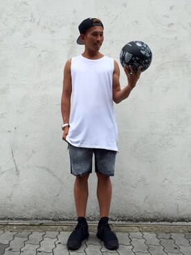 「L.H.P（エルエイチピー）のアイテム（キャップ）」を使った、よしやす(34歳)さん（メンズ・175cm）の夏コーディネート