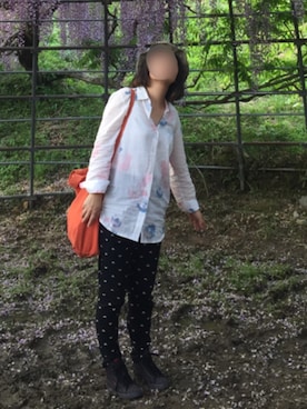 「アイテム（トートバッグ、オレンジ系）」を使った、あいあいさん（レディース・159cm）の春コーディネート