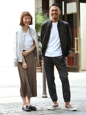 「カップル」｜「アイテム（MA-1）」を使った、hirokiさん（メンズ・175cm）の夏コーディネート